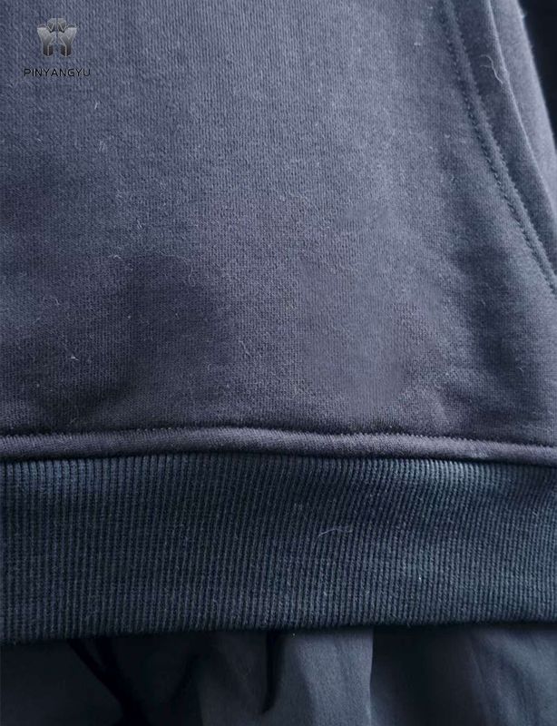 Sweat à capuche à imprimé bouffant tout autour