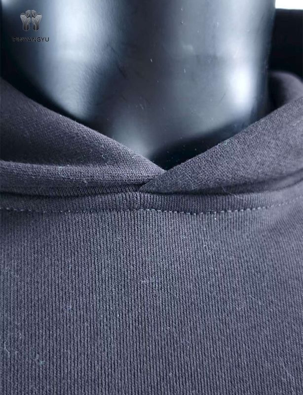 Sweat à capuche à imprimé bouffant tout autour