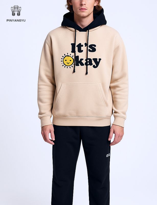 Sweat à capuche double chapeau brodé en serviette