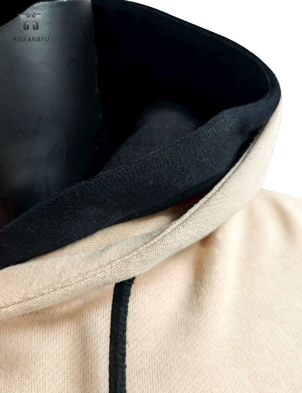 Sweat à capuche double chapeau brodé en serviette