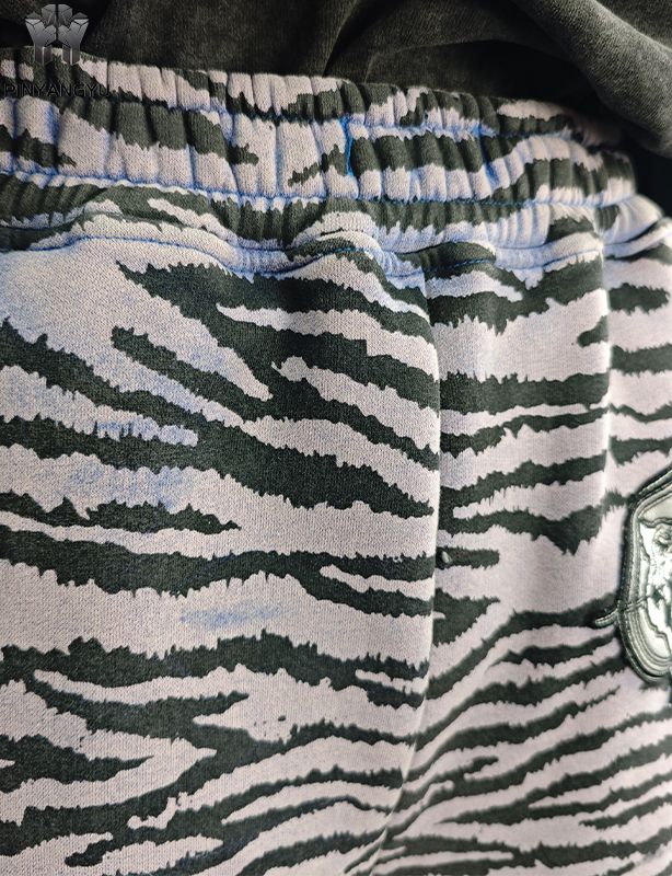 pantalon patch imprimé en sérigraphie et broderie complète