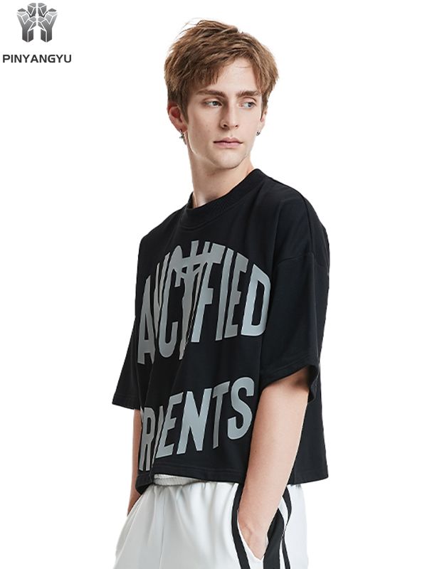 Crop top noir - T-shirt en coton doux personnalisé